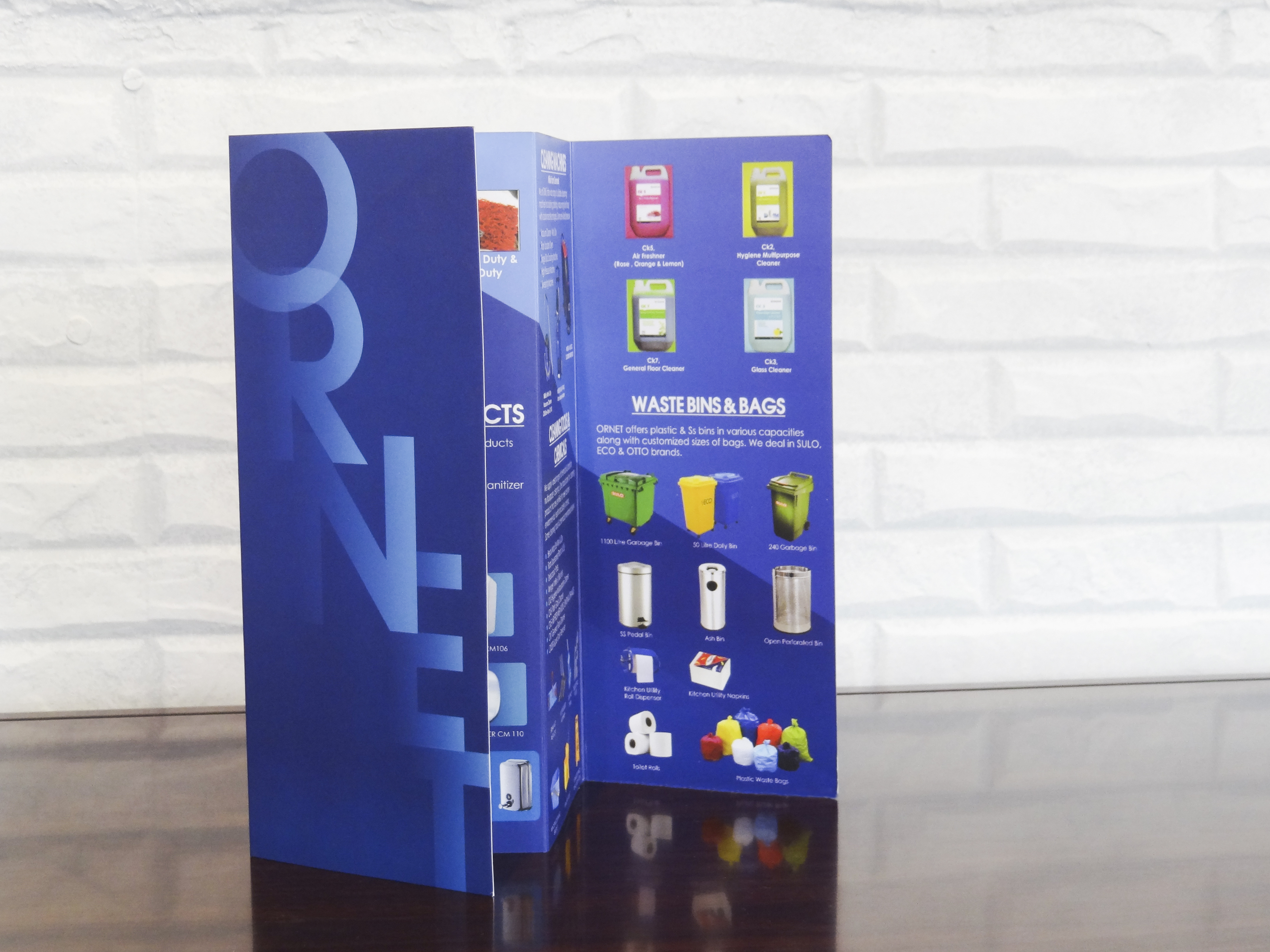 Brochure print sample